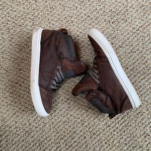 Men’s high top leather Vans
